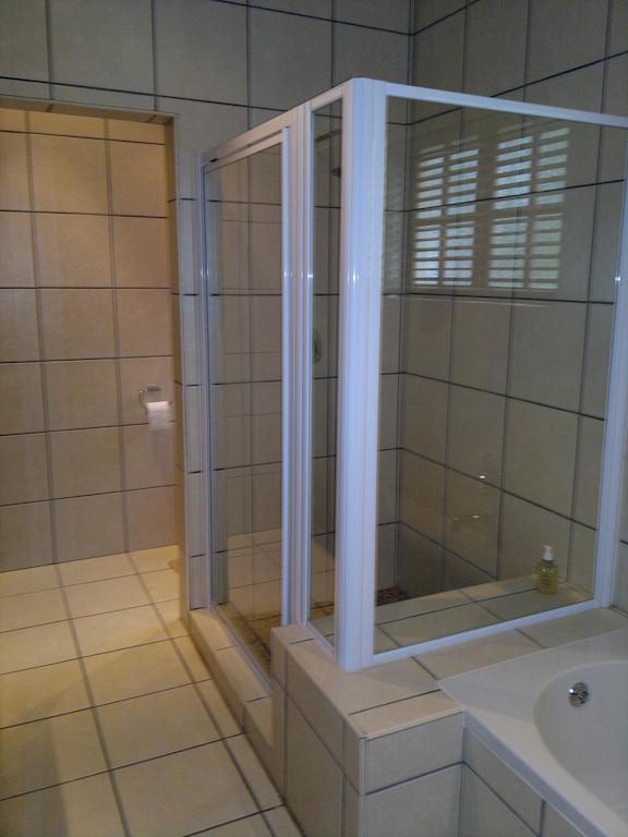 Oasis Shanti Backpackers Oudtshoorn Pokoj fotografie