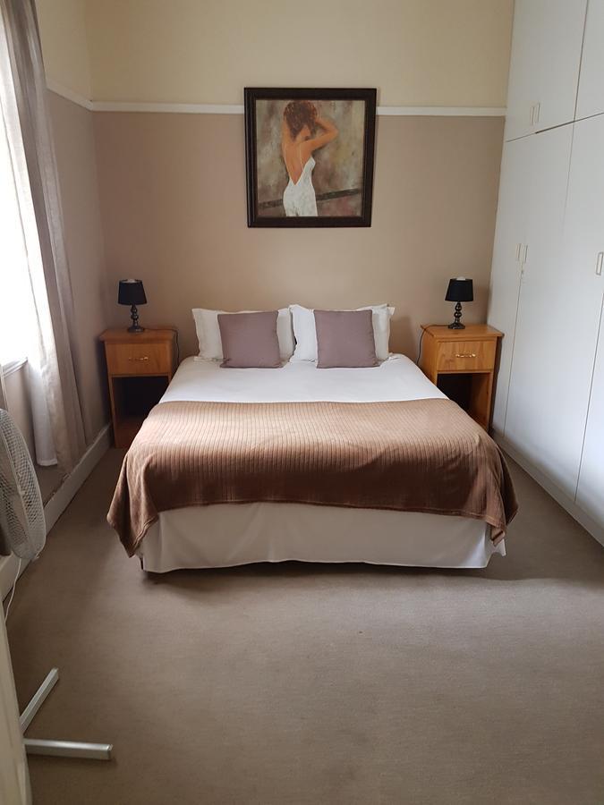 Oasis Shanti Backpackers Oudtshoorn Exteriér fotografie